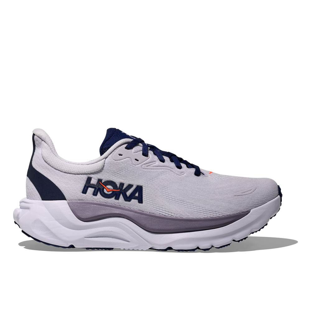 Women's Arahi 8