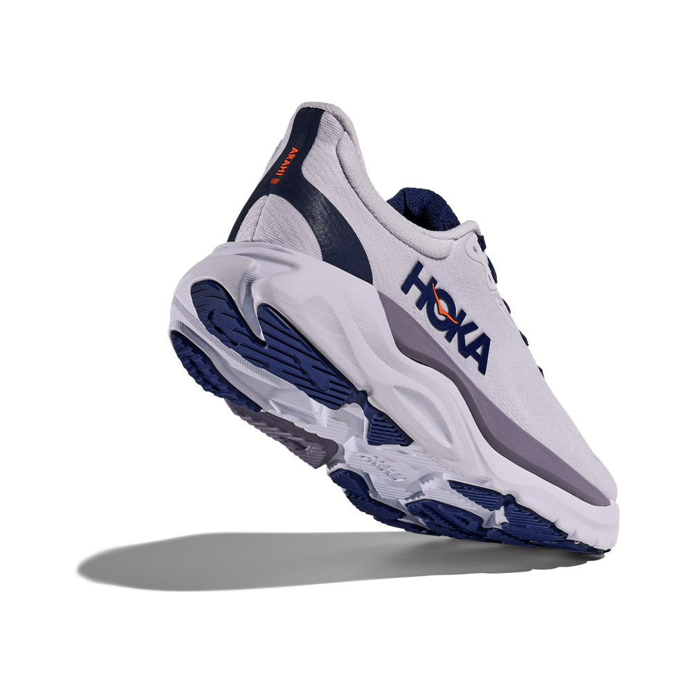 Women's Arahi 8