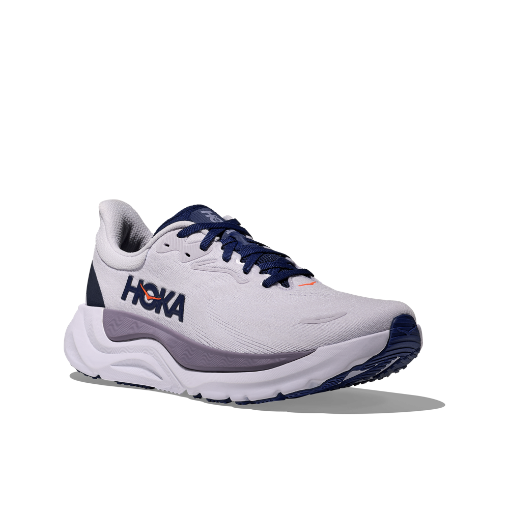 Women's Arahi 8