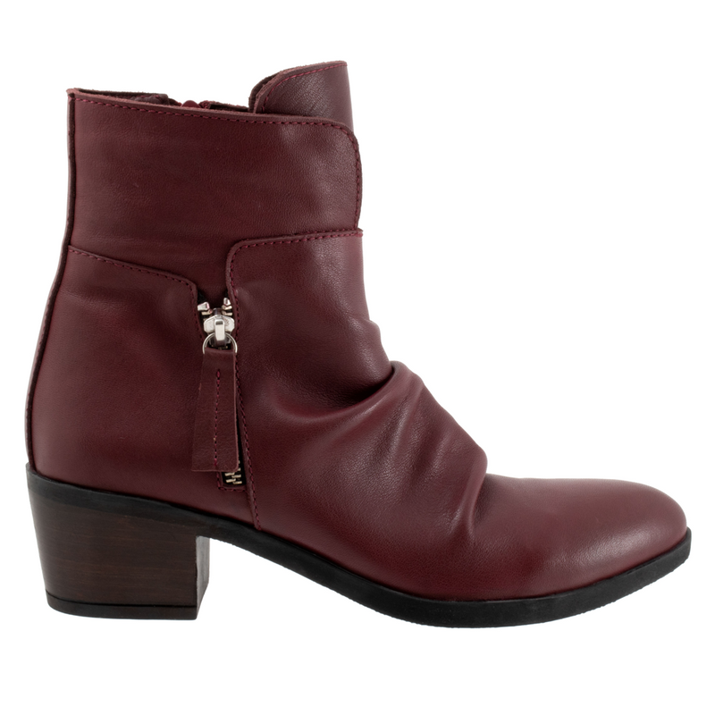 Colbie Ruched Mid Boot (B2359)