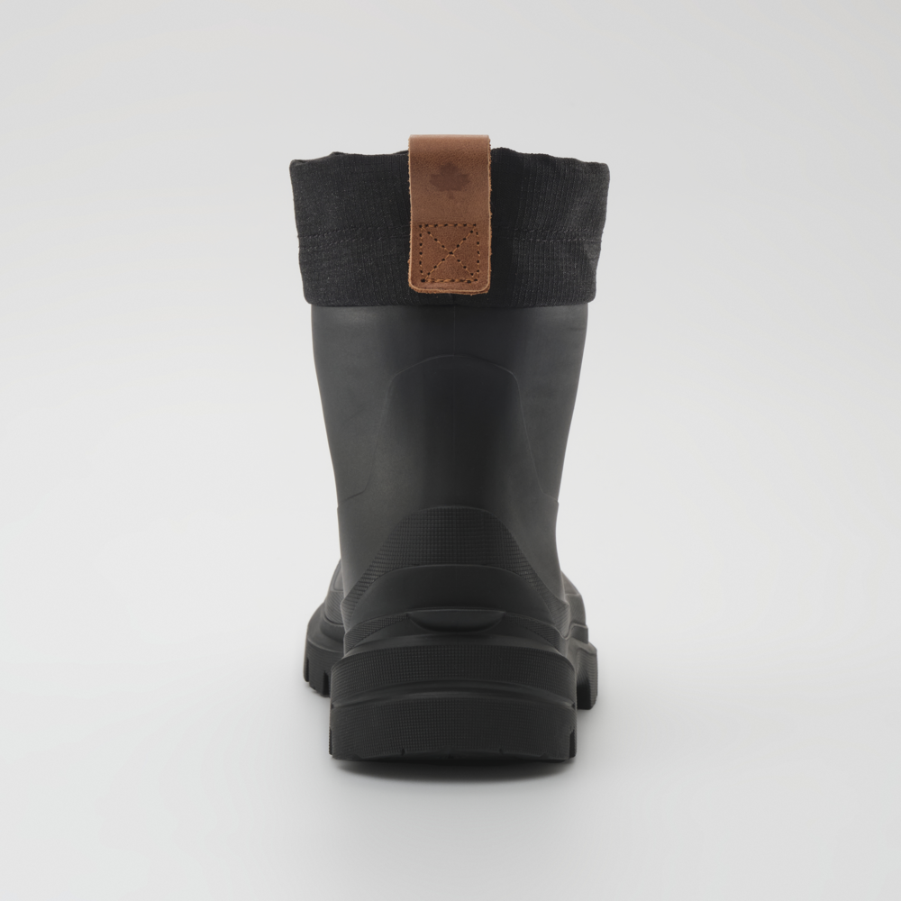 Tundra Mid Boots
