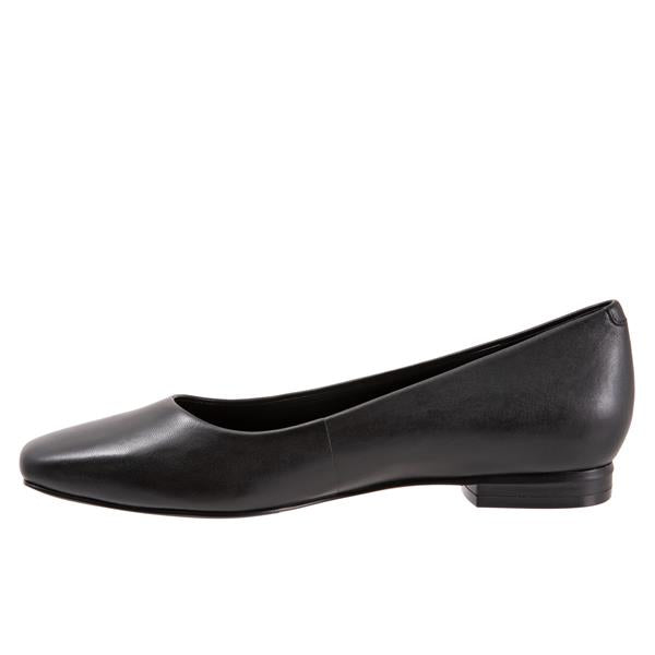 Honor Dress Flat